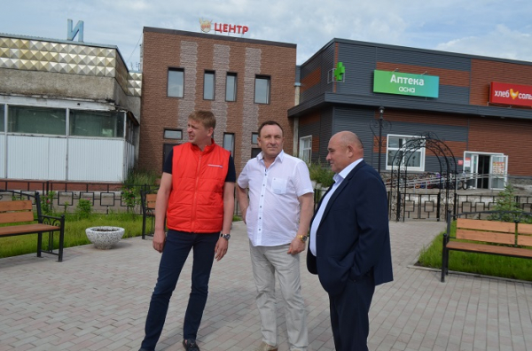 В селе Оёк Иркутского района открыт новый благоустроенный сквер 